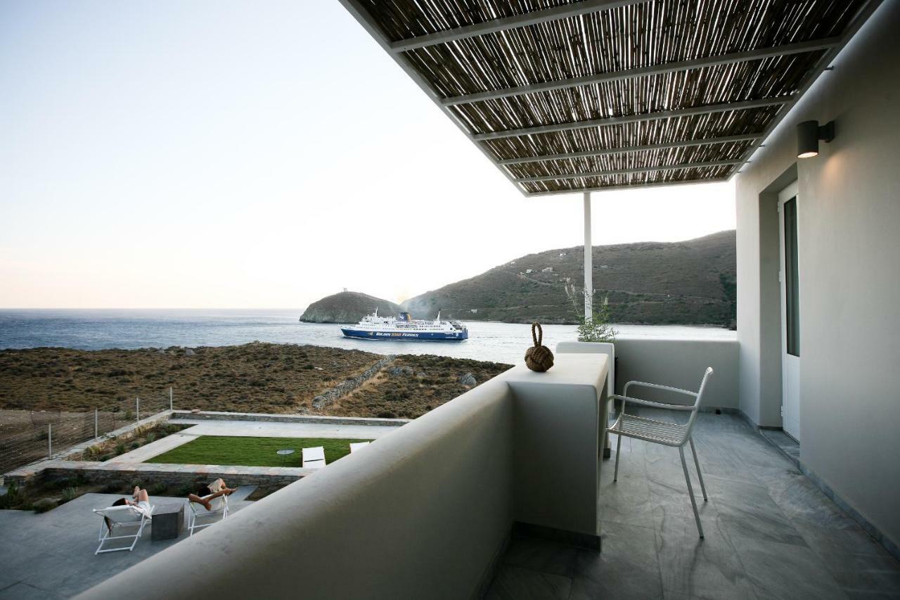 Pharos Apartments Gavrio Exterior photo